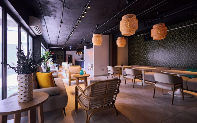 Ola Boutique Hotel