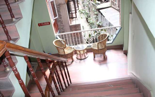 Mount Annapurna Guest House