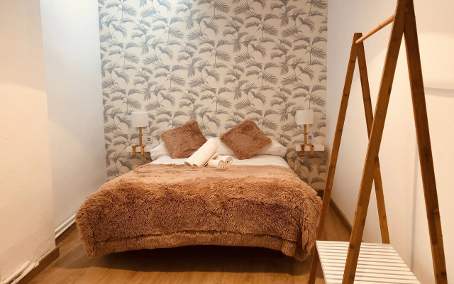 tuGuest Gran Via 42 Apartment