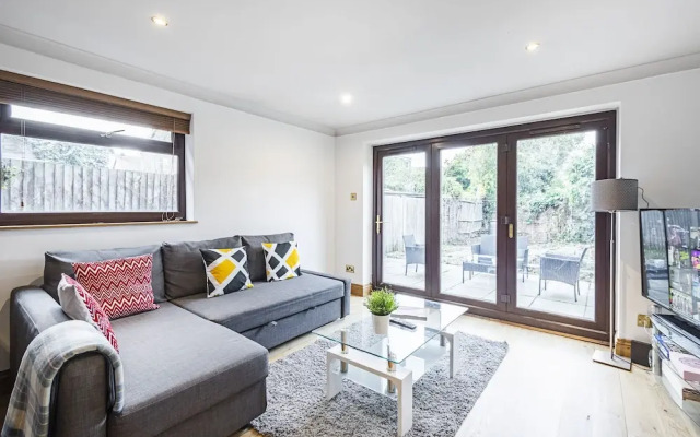 Homes On Tap - East Dulwich Great Central Location