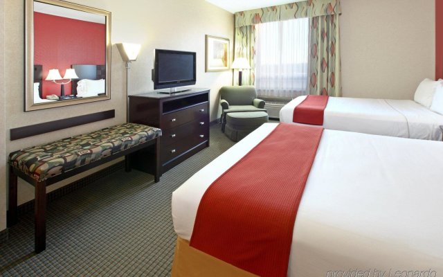 Holiday Inn Express Hotel & Suites Harrison, an IHG Hotel