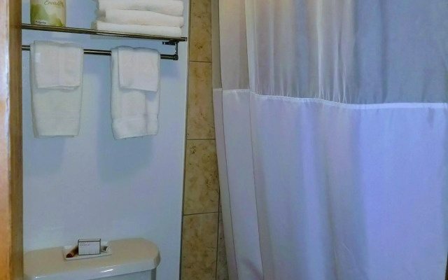 The Round Barn Lodge