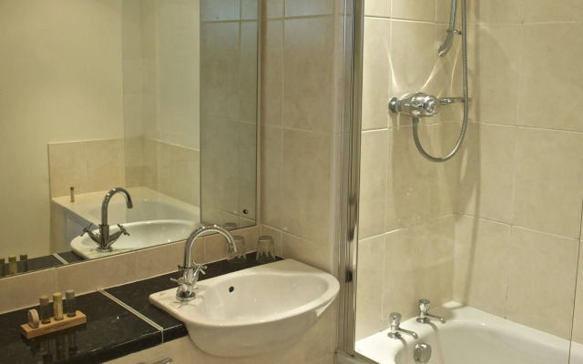 Stonehouse Court Hotel