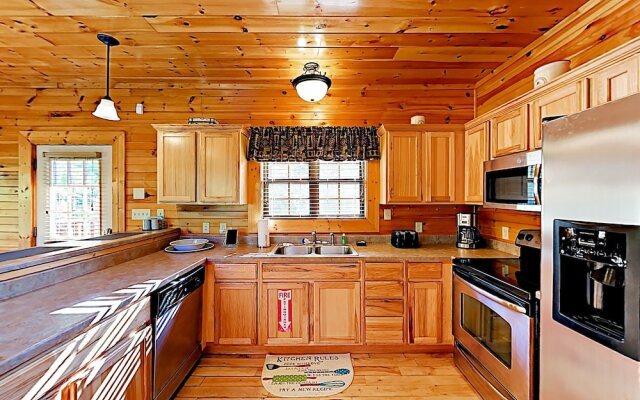 1268 Sevierville - 4 Br Cabin