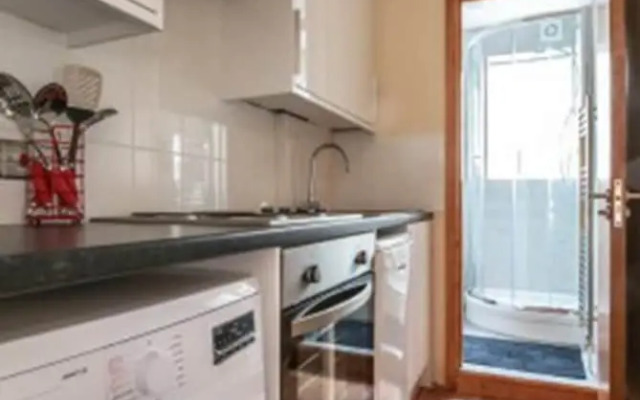 Eson2 - The Martlett Court Residence I