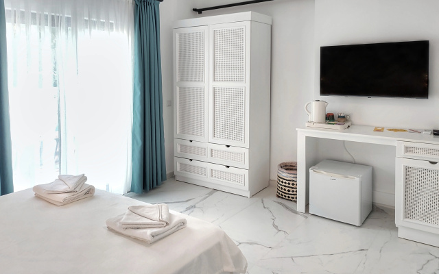 Payam Hotel