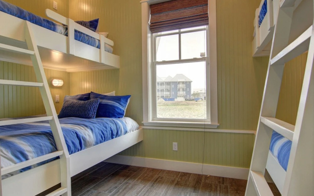 Coastal Charm 258 HI