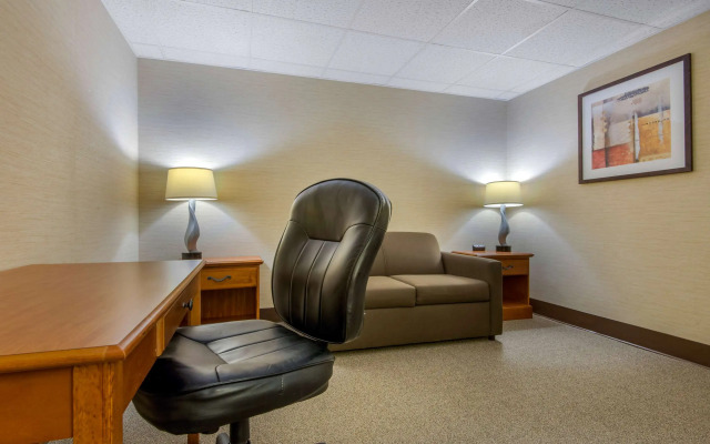 Quality Inn & Suites