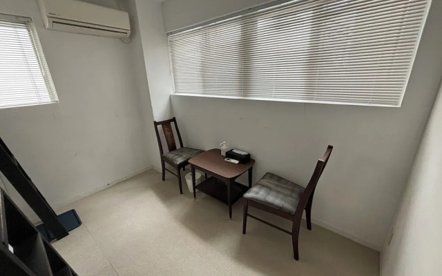 LANAI HOTEL AND Dormitory