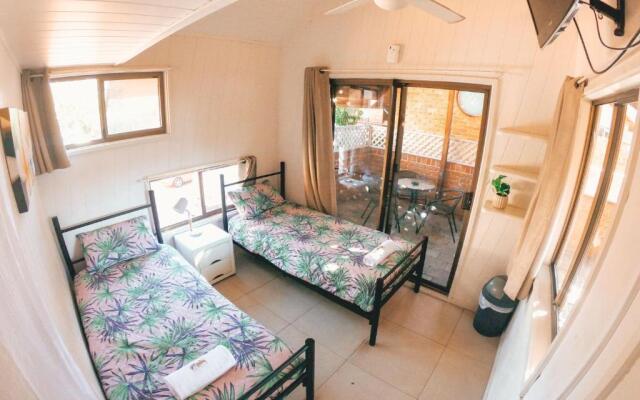Aquarius Backpackers Resort