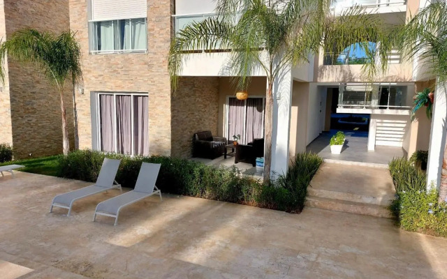 Relax Apto Pool And Golf View in Cana Pearl