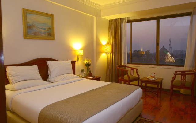 Gemini Continental Lucknow