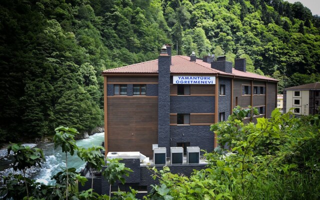 Yamanturk Ogretmenevi