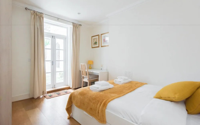 Platinum Apartment Next to Westminster 9983