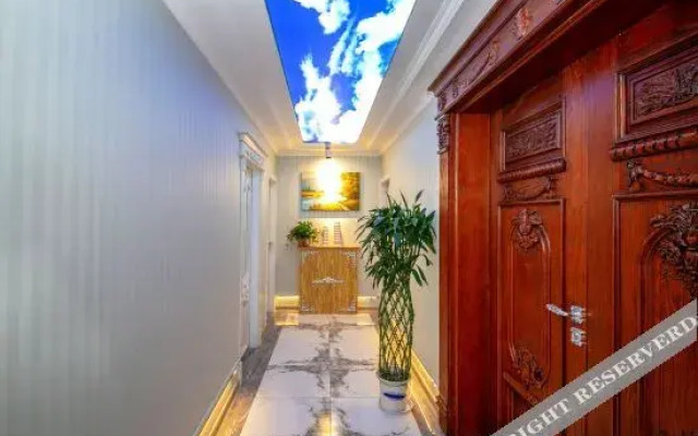 The Bund 18 (Xi'an Xianyang International Airport)