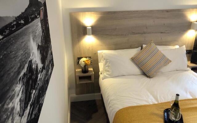 McNaughton Guestrooms