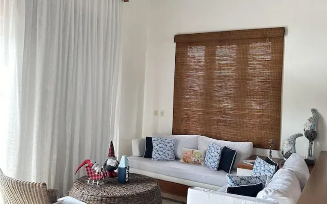 Tranquil Bungalow w Pool at Green Village Ca