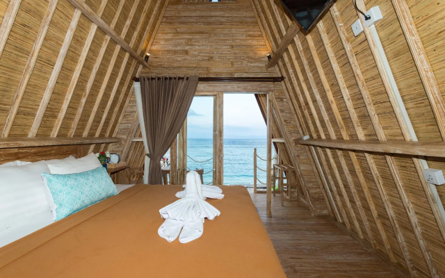 The Dewi Sun Sun Suite
