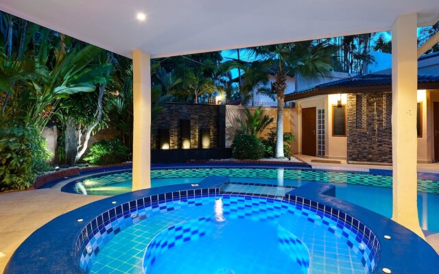 Luxury Pool Villa T1 near Walking Street