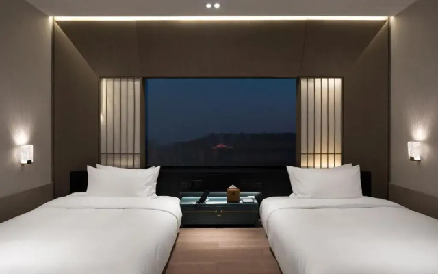 Qianzitong Hotel