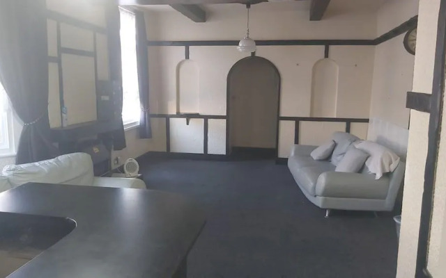 OYO Tudor Lodge - Redcar Beach