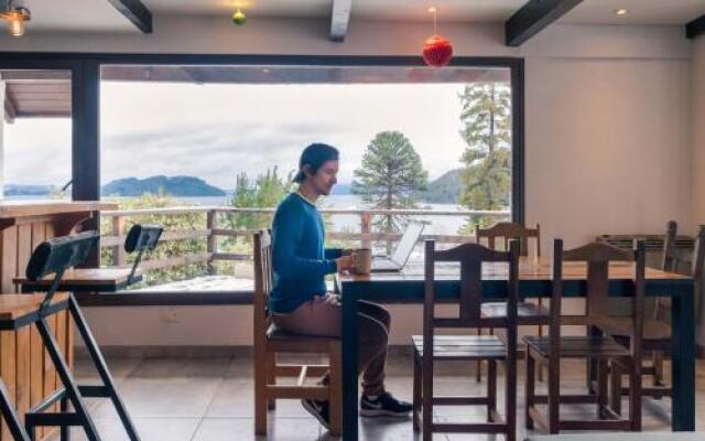Bonita Lake House - Hostel & Bungalows