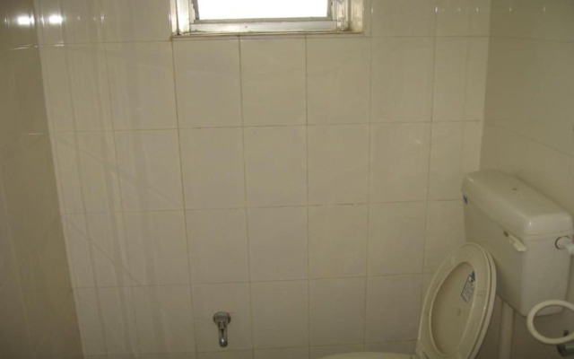 Hotel Rajdhani Plaza