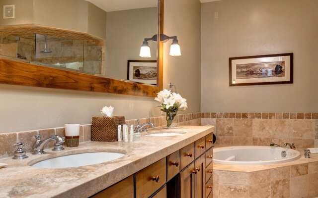 Abode at Silver Star