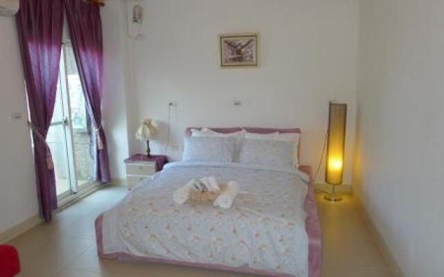 World Art Homestay