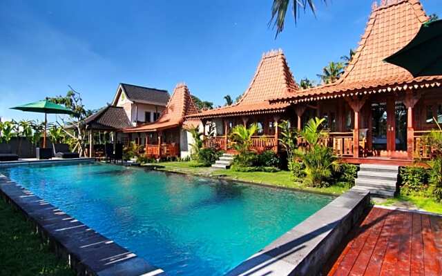 One Bedroom Grand Javanese Joglo Ubud 1