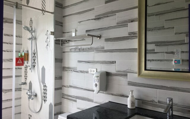 Wind Natural Parent-child Inn