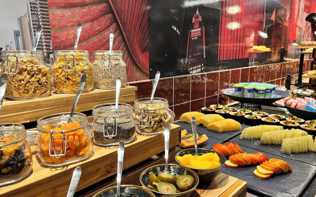 Radisson RED Ibirapuera