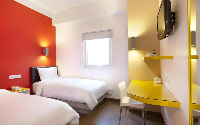 Amaris Hotel Senen