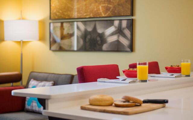 Towneplace Suites by Marriott Red Deer