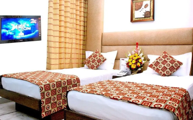 East Inn Hotel