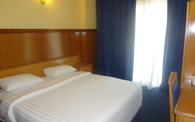 Royal Plaza Hotel Apartments