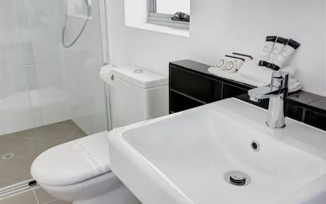 Direct Hotels And Apartments