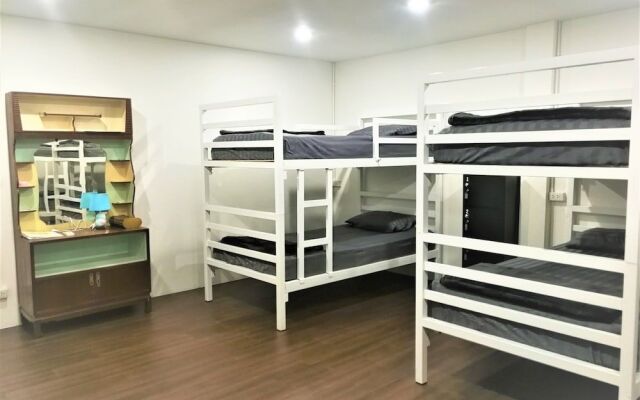Happy Home Hostel Suvarnabhumi