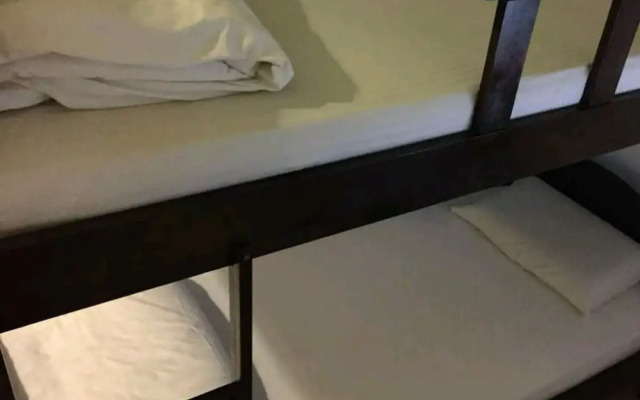 AL 33 Hotel Ayer Keroh