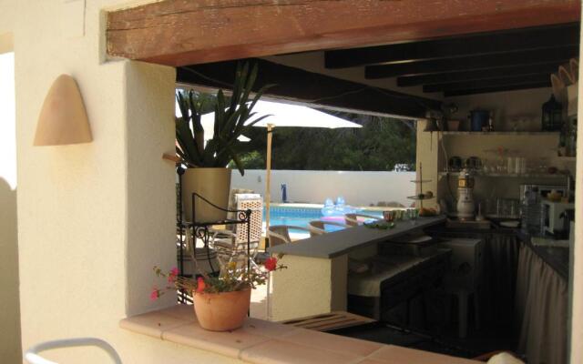 Casa sobre el Mar, a beautiful Oasis 1000m from beach