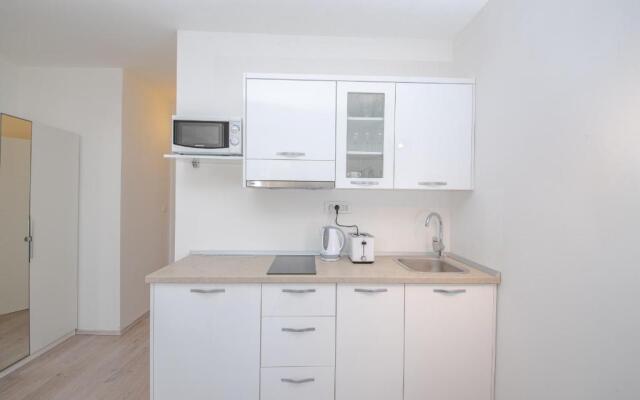 Sea Pearl Residence - Top beachfront location apartments in Bol centre