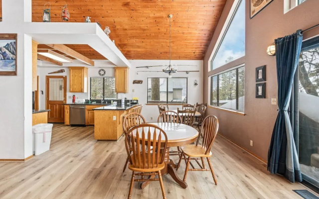 Granite View Lodge - Minutes From Water