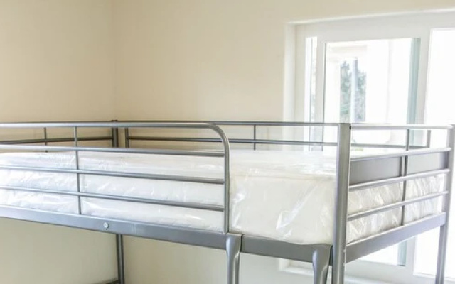 Los Angeles Extended Stay Hostel