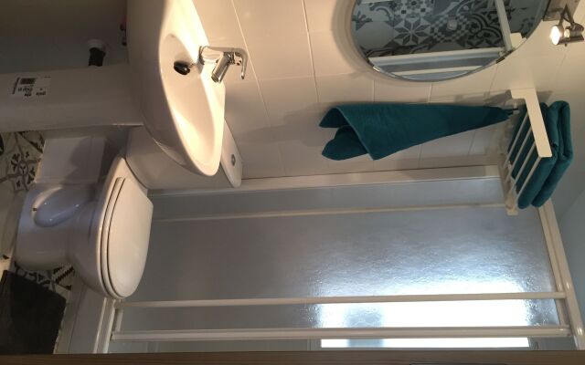 Suncity Alonso de Palencia Apartmentos