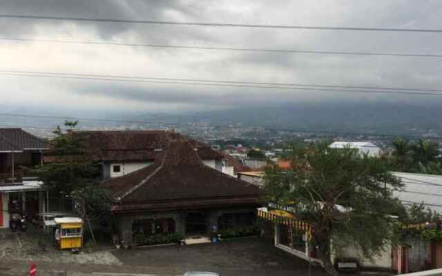 Akor Guest House