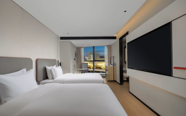 Holiday Inn Express Luoyang Nanchang Road by IHG