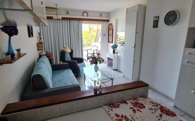 Ap260, Club Atlantis, Costa Adeje (Tenerife), Spain