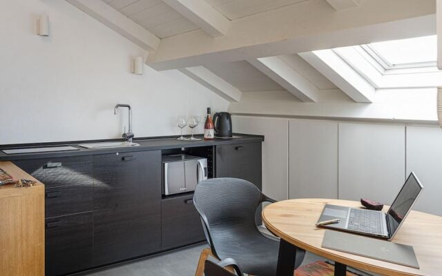 Design Apartment With Terrace by Wonderful Italy