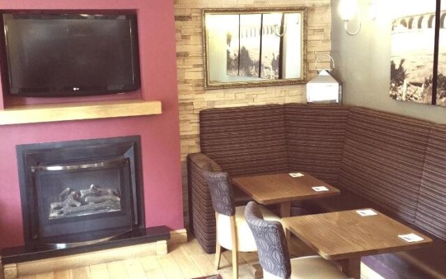 The Fountain Inn