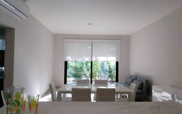 Lagunas 10.4 By Perlitas Home